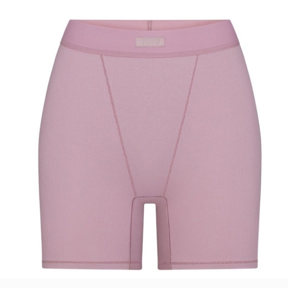 SKIMS Other - Skims Cotton Rib Boxer Shorts In Dusk